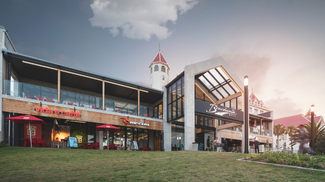 Boardwalk Mall 002